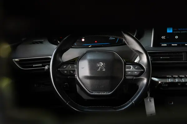 Peugeot 5008 1.5 BlueHDi Allure 11