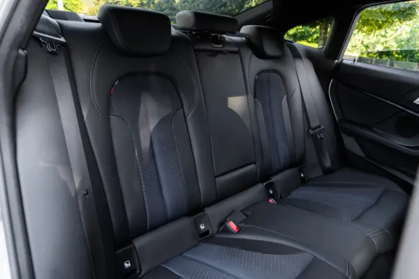 BMW 218 Gran Coupé d Pack Desportivo M 38