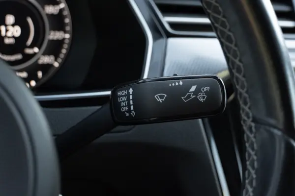 Volkswagen Arteon 2.0 TDI R-Line DSG 43