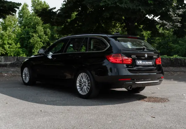BMW 320 d xDrive Line Luxury 6