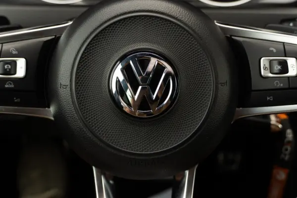 Volkswagen Golf 2.0 TDi GTD DSG 43