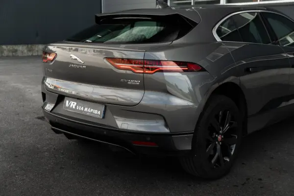 Jaguar I-Pace EV400 AWD SE 36