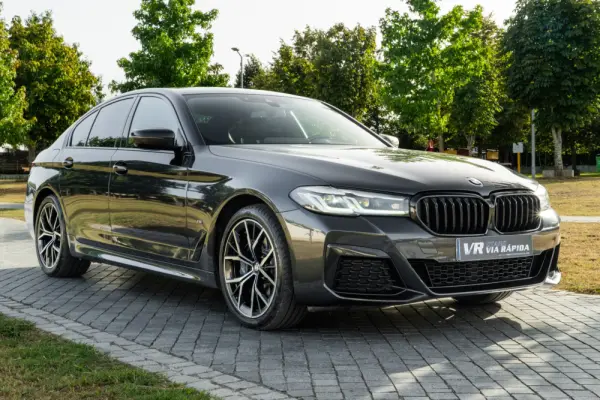 BMW 520 e Pack M 31