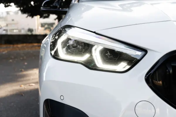 BMW 218 Gran Coupé d Pack Desportivo M 28