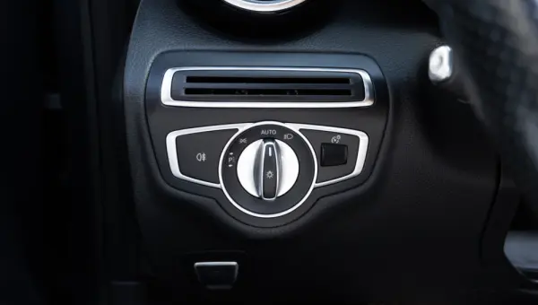 Mercedes-Benz C 220 d Cabrio 9G-Tronic AMG Line 49