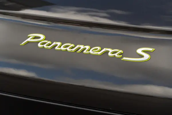 Porsche Panamera S E-Hybrid 48