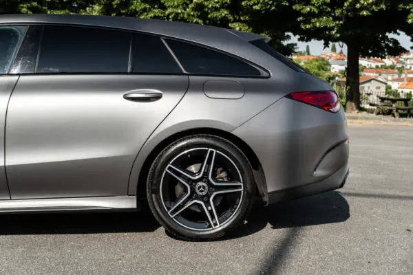 Mercedes-Benz CLA 180 d 7G-DCT AMG Line 34
