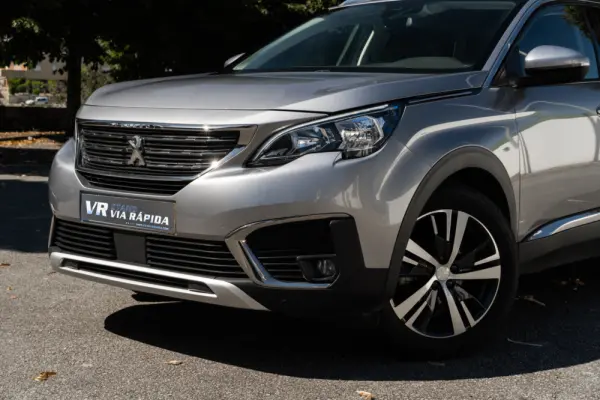Peugeot 5008 1.5 BlueHDi Allure 23