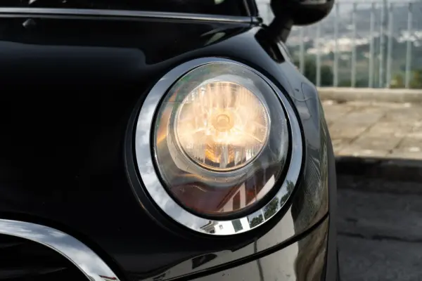 MINI 3 Portas Cooper 24