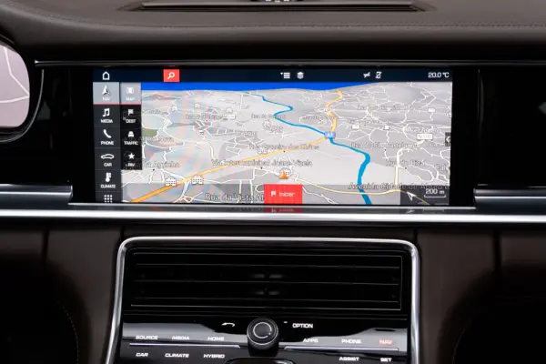 Porsche Panamera Sport Turismo 4 E-Hybrid Platinum Edition PDLS 16