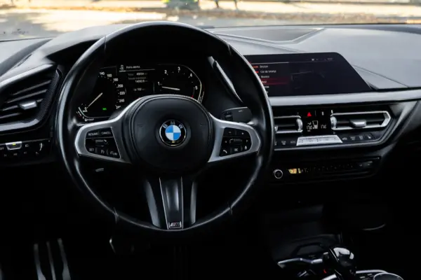 BMW 218 Gran Coupé d Pack Desportivo M 7