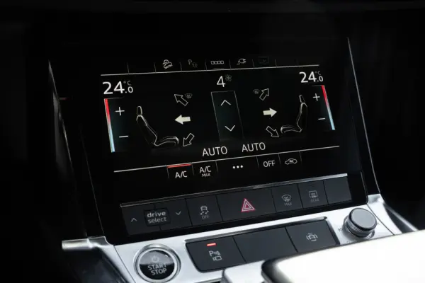 Audi e-tron Sportback 55 quattro S line 20