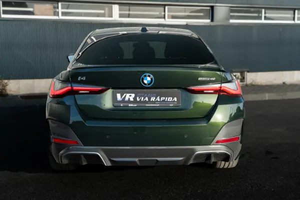 BMW i4 eDrive40 Pack Desportivo M 5