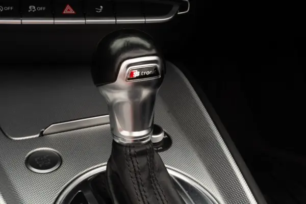 Audi TT Roadster 1.8 TFSi S-line S tronic 21