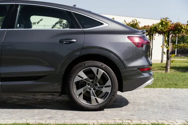 Audi e-tron Sportback 55 quattro S line 37