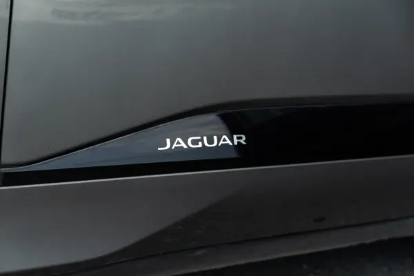Jaguar I-Pace EV400 AWD SE 33