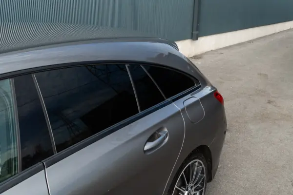 Mercedes-Benz CLA 180 d Shooting Brake AMG Line 48