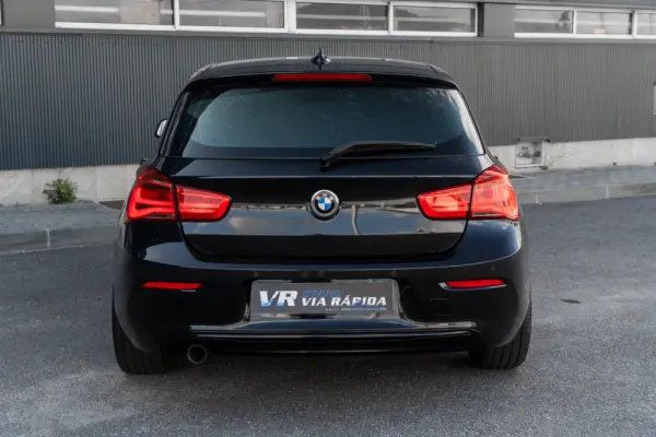 BMW 116 d Line Sport Shadow 5