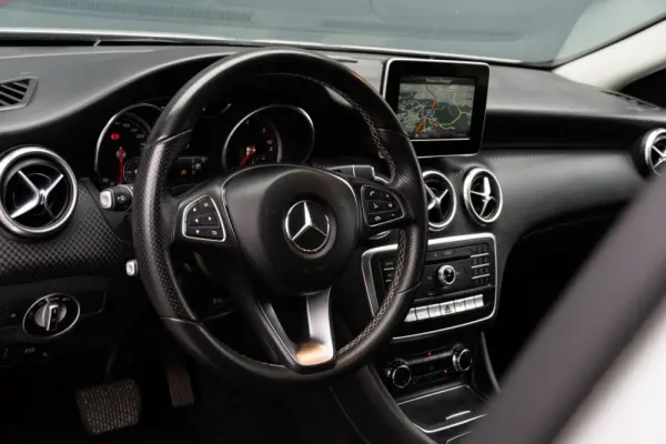 Mercedes-Benz A 180 d Style Plus Aut. 7