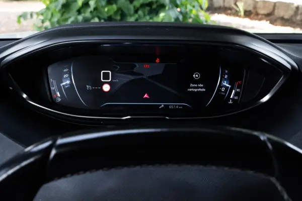 Peugeot 5008 1.5 BlueHDi Allure 12
