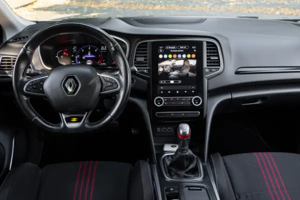 Renault Mégane Sport Tourer 1.5 Blue dCi R.S. Line 10