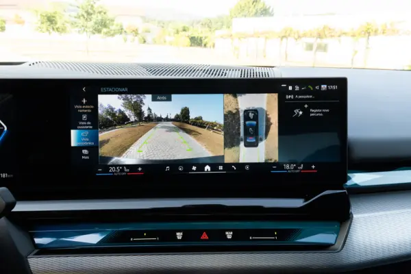 BMW i5 eDrive40 Pack Desportivo M 16