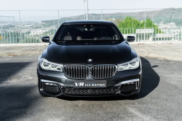 BMW 730 d Pack M Auto 2