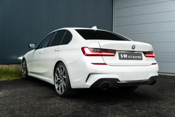 BMW 320 d Pack Desportivo M Auto 41
