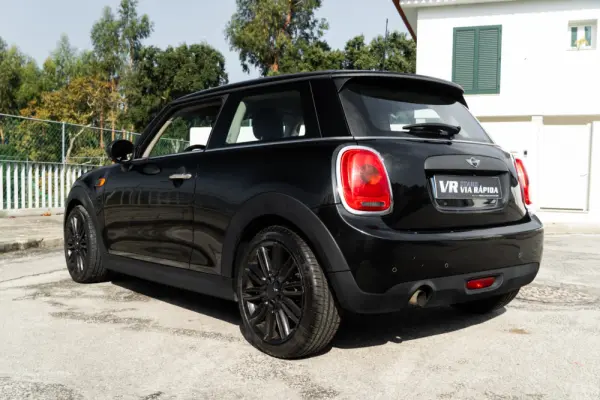MINI 3 Portas Cooper 6