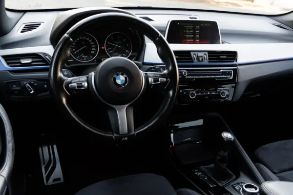BMW X1 16 d sDrive Auto Pack M 7