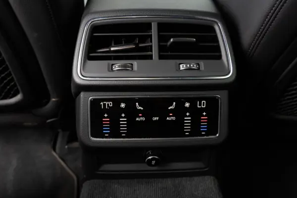 Audi A6 Avant 40 TDI S tronic 45