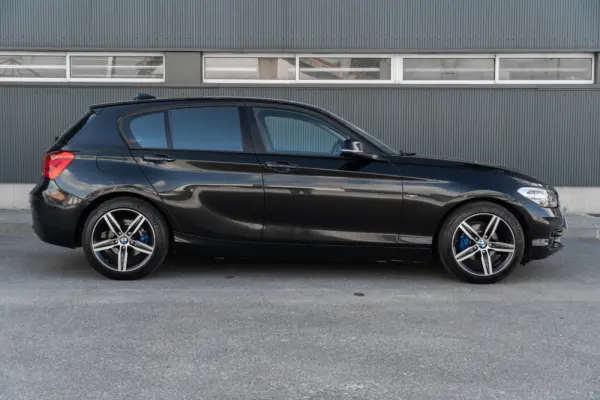 BMW 116 d Line Sport Shadow 25