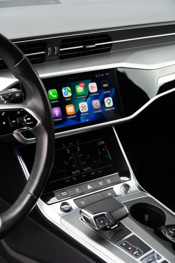 Audi A6 Avant 40 TDI S tronic 15