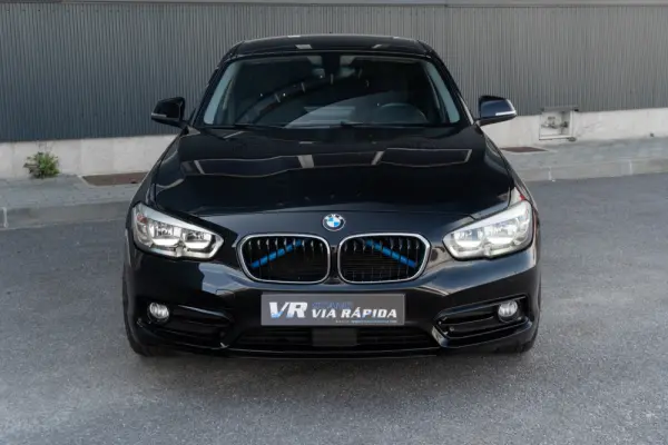 BMW 116 d Line Sport Shadow 2