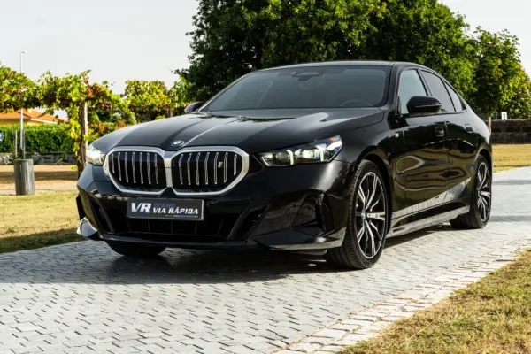 BMW i5 eDrive40 Pack Desportivo M 27