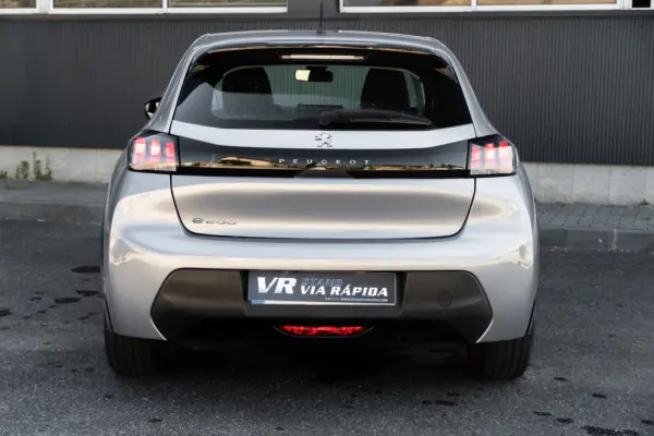 Peugeot e-208 50 kWh Active 5