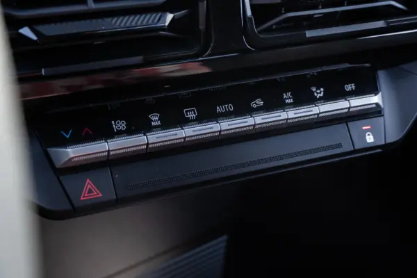 Renault 5 E-Tech 40 kWh Evolution Autonomia Urbana 16