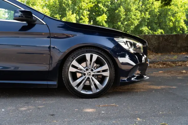 Mercedes-Benz CLA 180 d 36