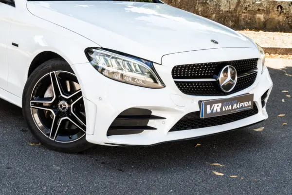 Mercedes-Benz C 300 de AMG Line 29