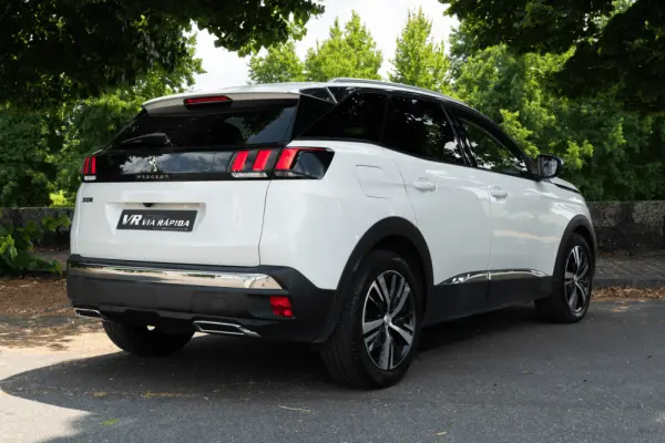 Peugeot 3008 1.5 BlueHDi Allure Pack 4