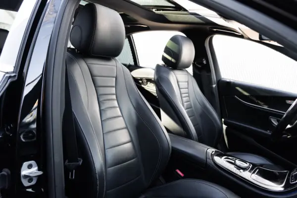 Mercedes-Benz E 220 d Avantgarde 45