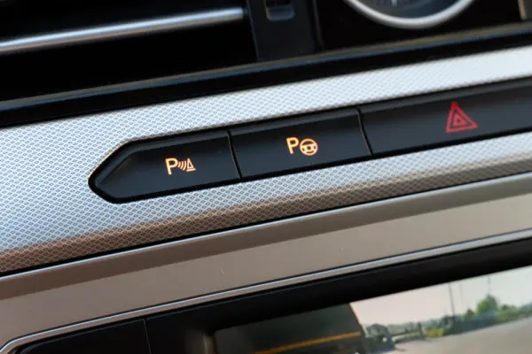 Volkswagen Passat Variant 1.6 TDI Confortline DSG 22