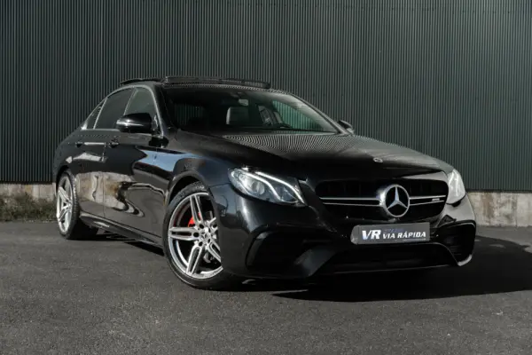 Mercedes-Benz E 220 d Avantgarde 3