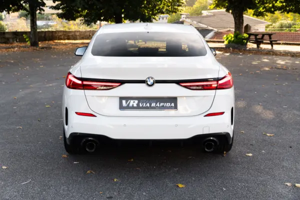 BMW 218 Gran Coupé d Pack Desportivo M 5