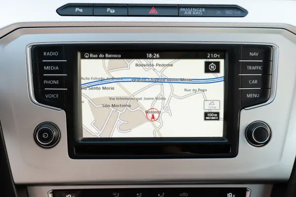 Volkswagen Passat Variant 1.6 TDI Confortline DSG 16