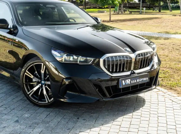 BMW i5 eDrive40 Pack Desportivo M 29