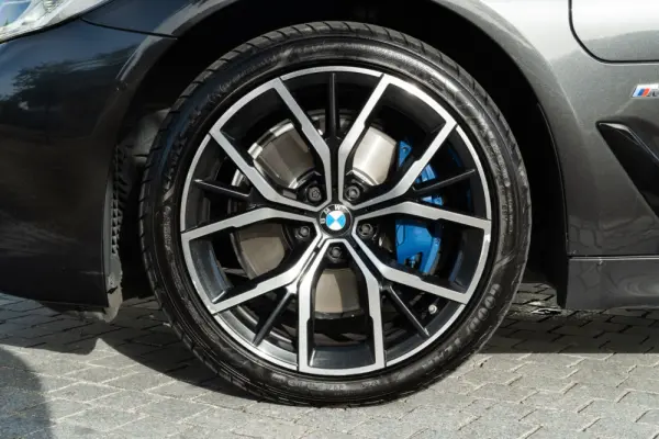 BMW 520 e Pack M 43