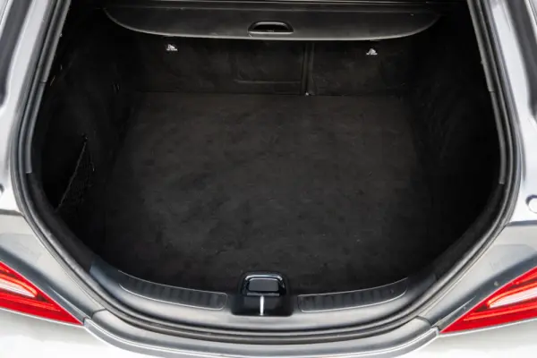 Mercedes-Benz CLA 180 d Shooting Brake AMG Line 58