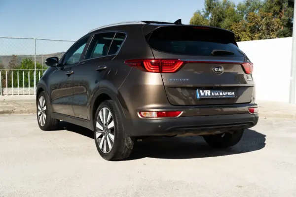 Kia Sportage 1.6 CRDi ISG SX 6