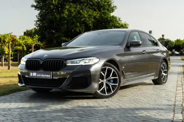 BMW 520 e Pack M 1